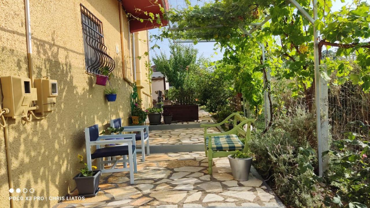 Villa Vivian Philoxenia à Nea Sampsounta Extérieur photo